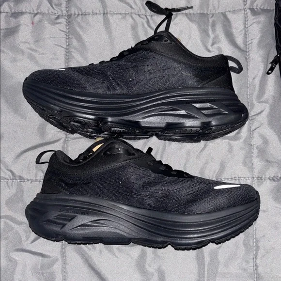 Hoka Men's All-Black Athletic Shoes M Bondi 8 - Picture 2 of 6